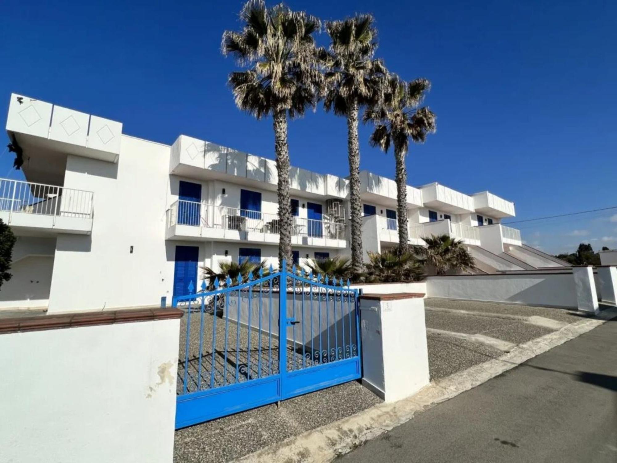 Residence Mare Azzurro 托雷圣乔万尼乌 外观 照片
